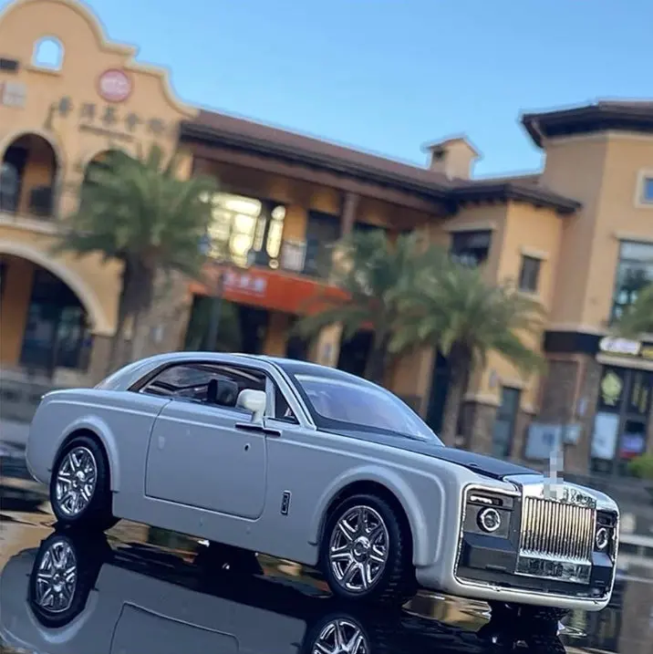 Carro Colecionavel Rolls Royce Vision E Branco Escala 1:24 1