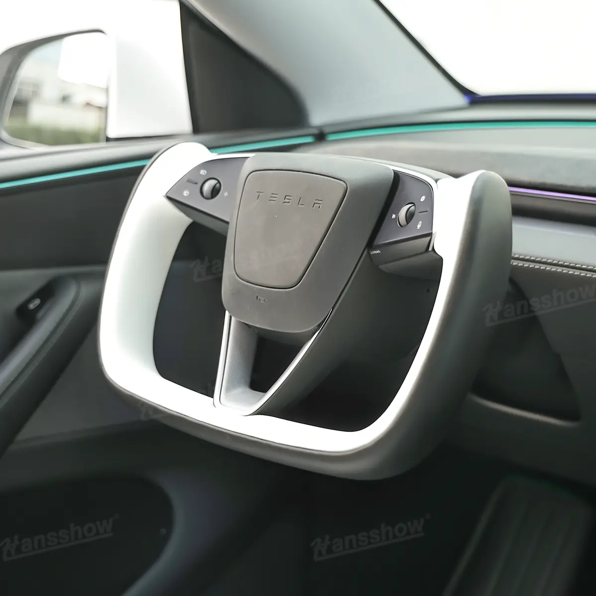 Model 3 Highland/Y Juniper Two-Tone Yoke Steering Wheel Nappa Leather... 2