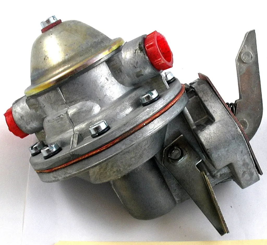 Clearance: John Deere Dd13483 Tractor Fuel Pump 1