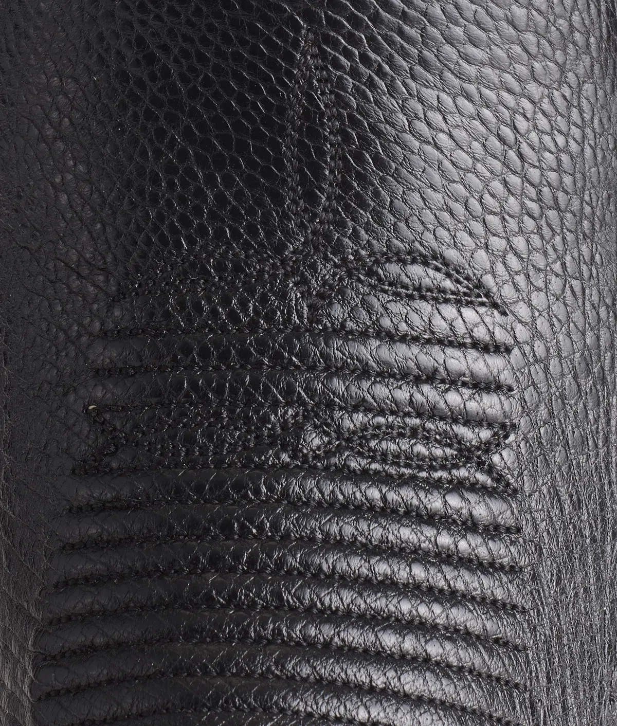 Lance :: Black + Black Cherry 8