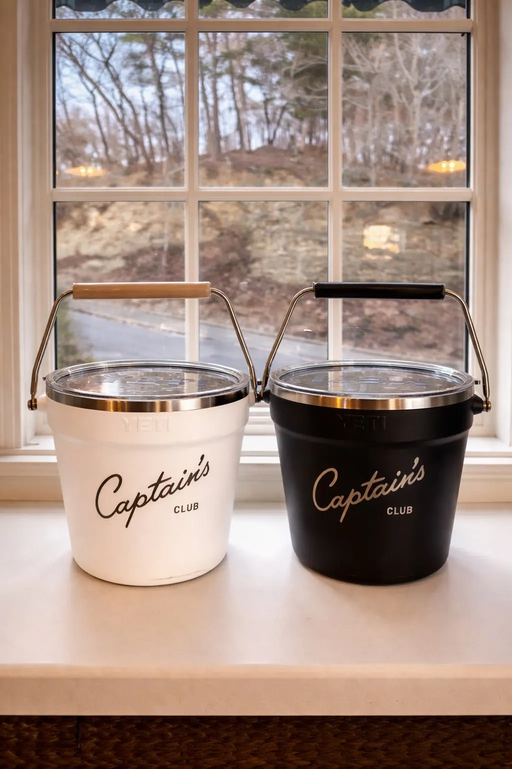 Yeti Rambler Captain's Club Beverage Bucket 1