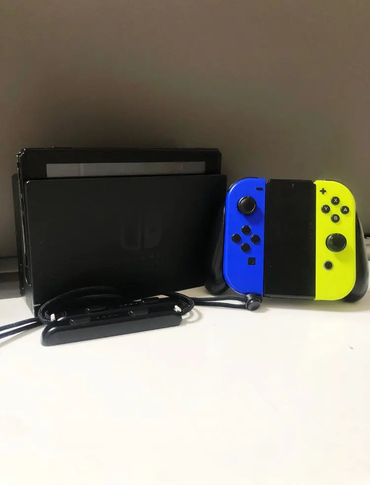 Consola Nintendo Switch - Semi Novo 1
