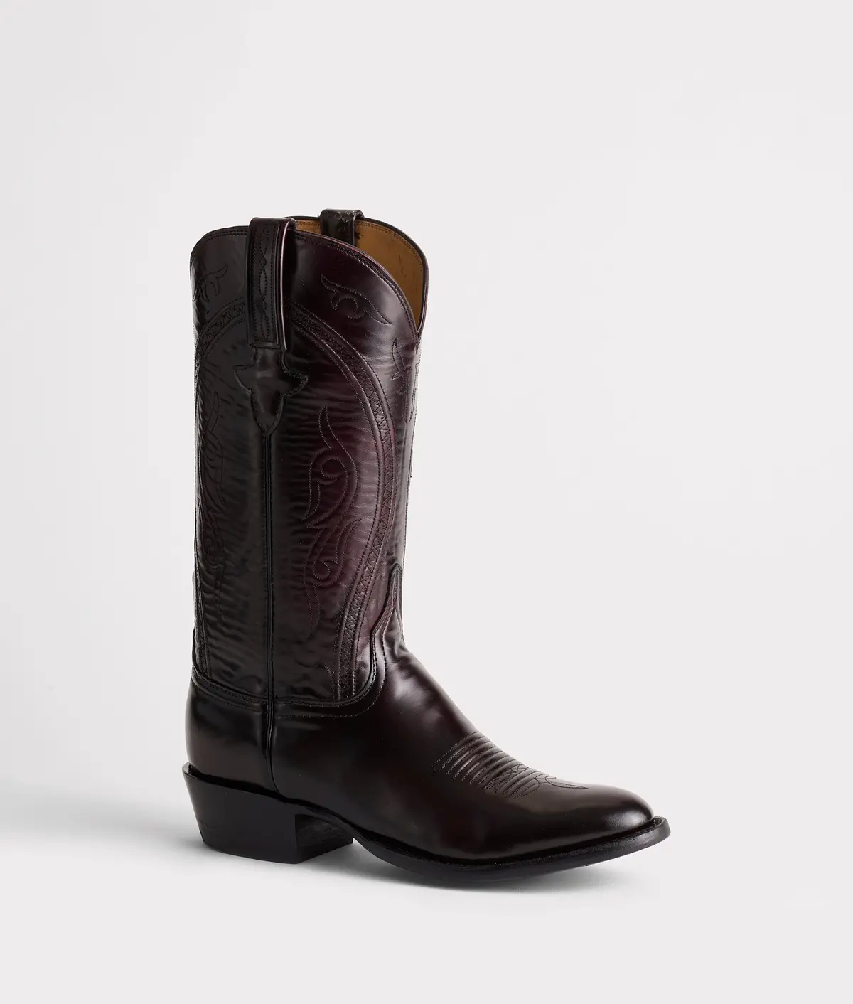Gavin :: Black Cherry 6
