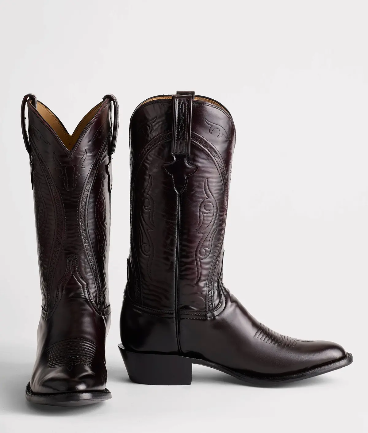 Gavin :: Black Cherry 2