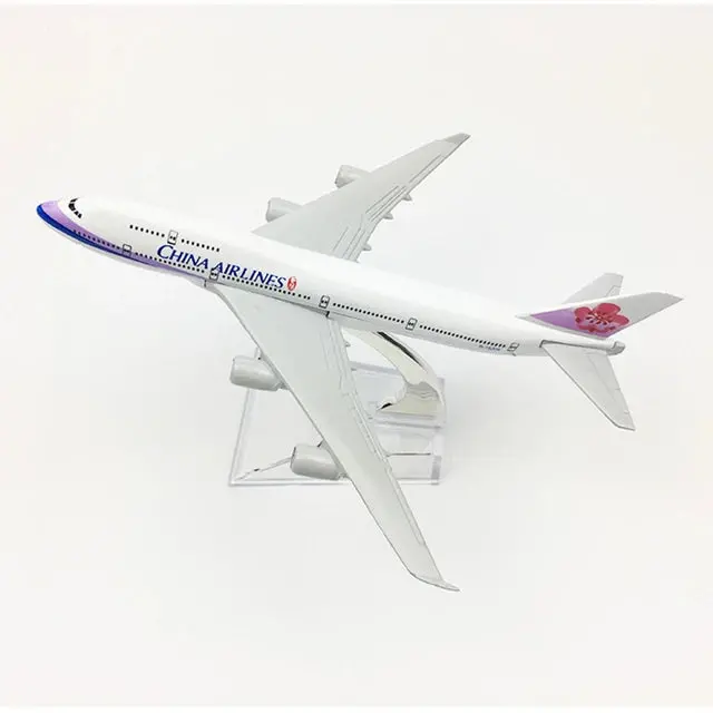 Avião Colecionável Boeing China Airlines A320 Escala 20 Cm 1