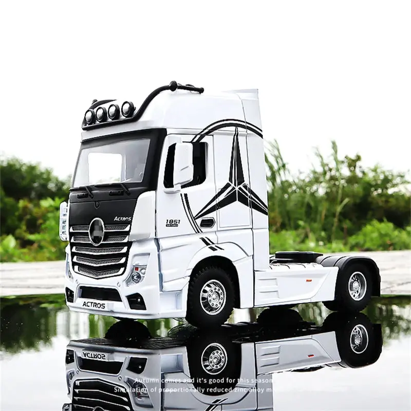 Carro Colecionável Camiao Mercedes-Benz Actros-  Escala 1:24 1