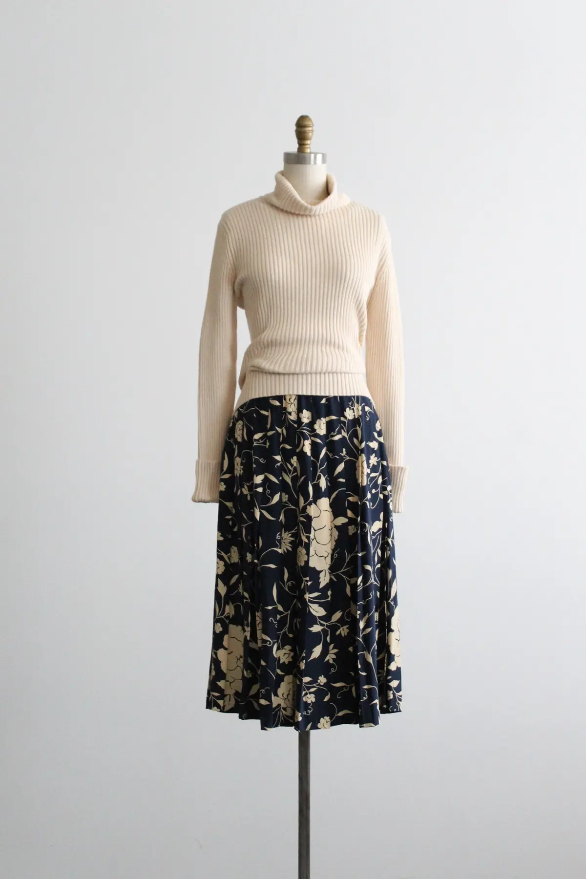 Nightgarden Silk Skirt 1