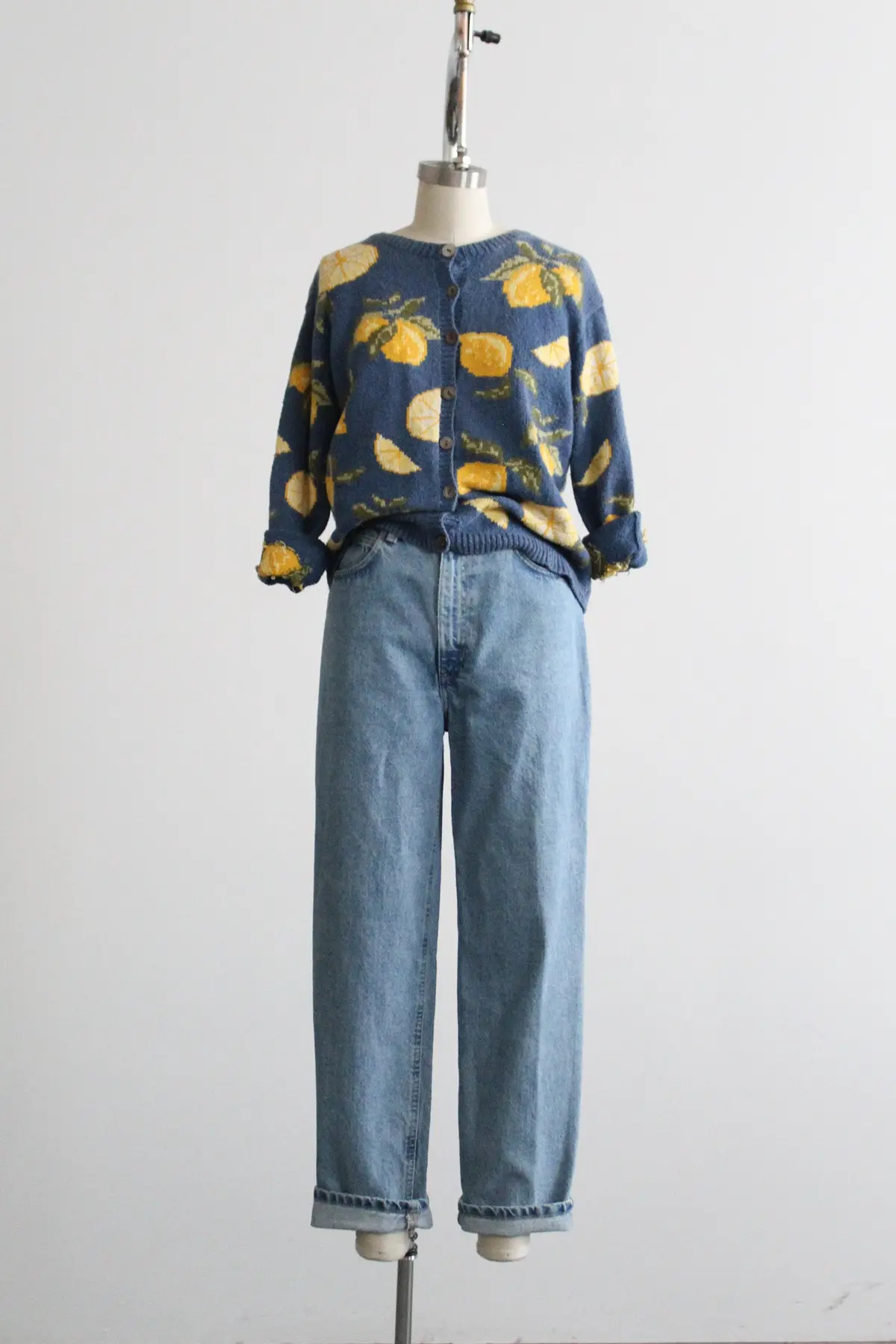 Relaxed Mom Jeans 1