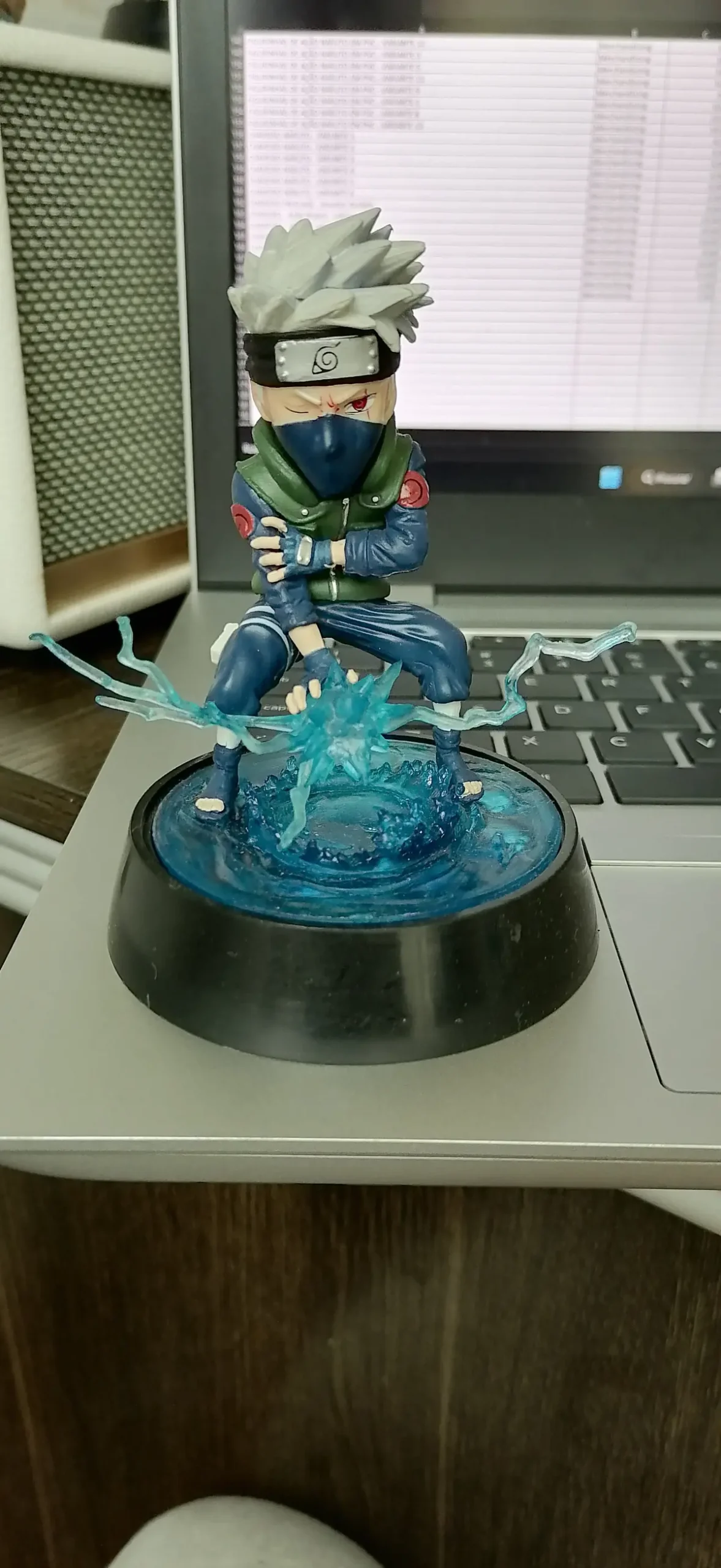 Figurinha De Ação Kakashi Hatake (Chidori) - Naruto 1