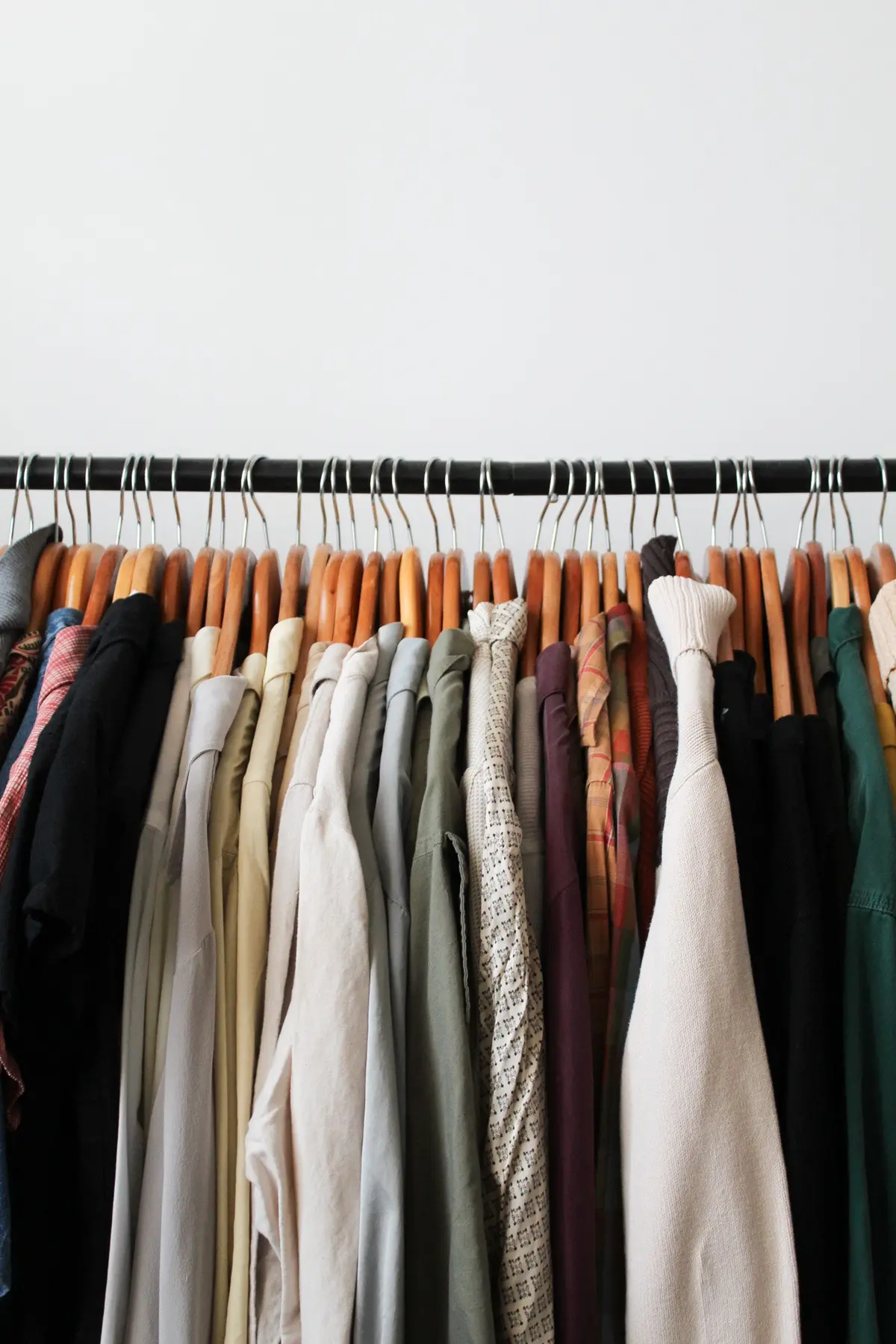 30 Piece Vintage Wholesale Box 1