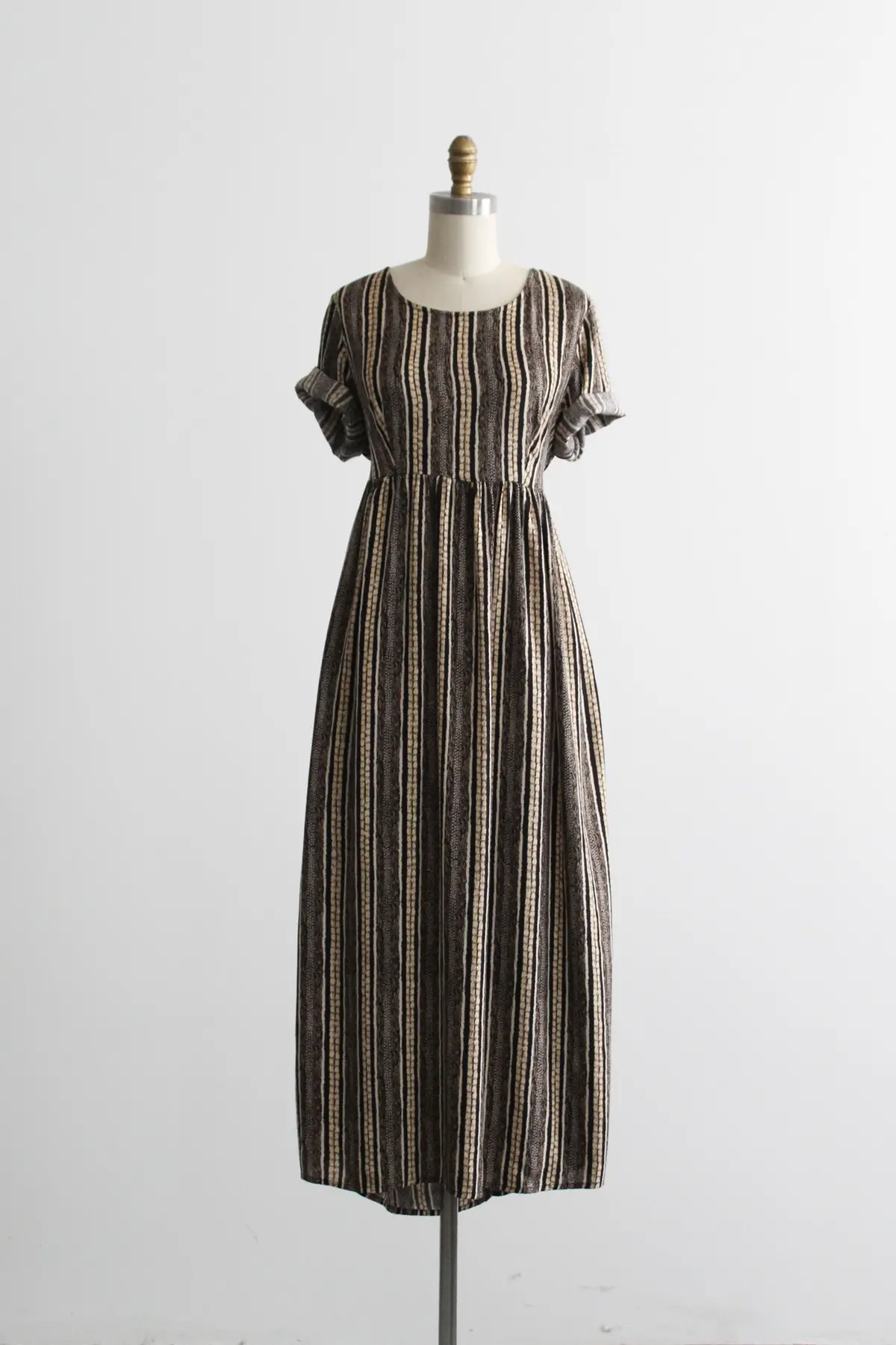 Pebble Shore Day Dress 1