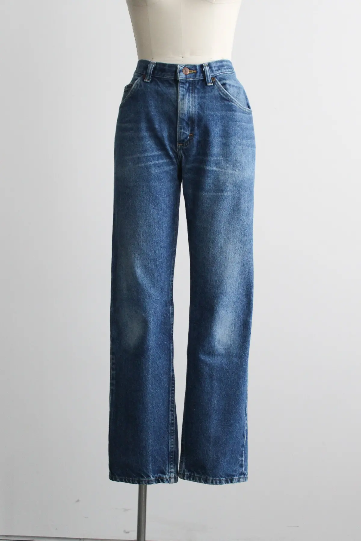 Sunfaded Lee Jeans 2