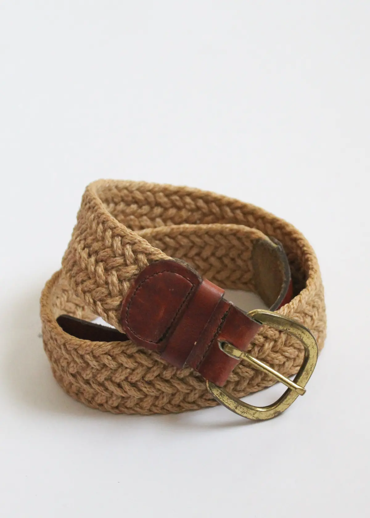 Straw & Leather Horseshoe Belt 1