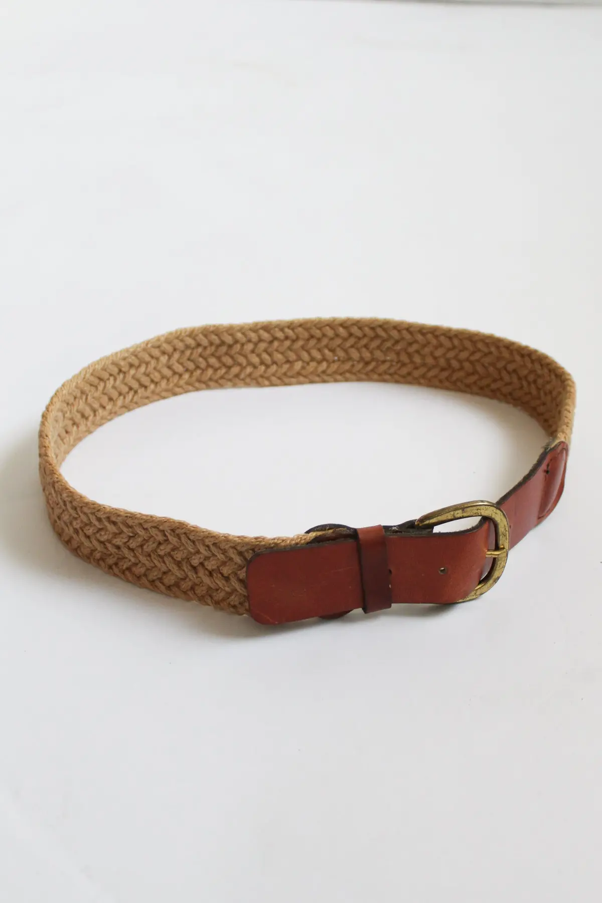 Straw & Leather Horseshoe Belt 2