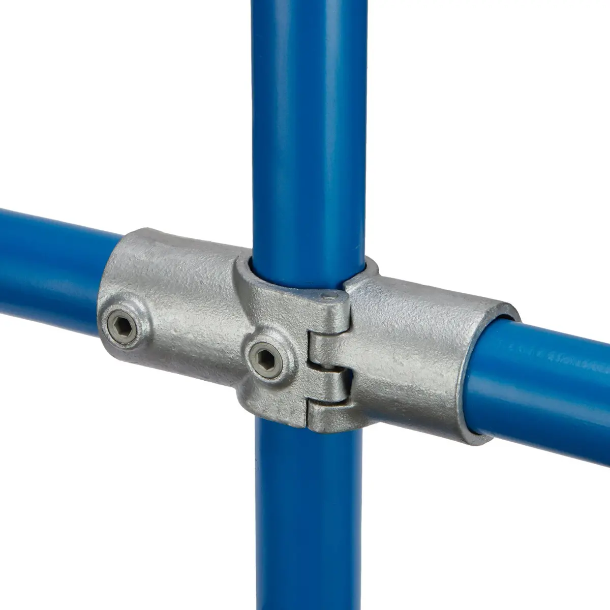 Split Two Socket Cross/90-Degree Side Outlet Tee 1