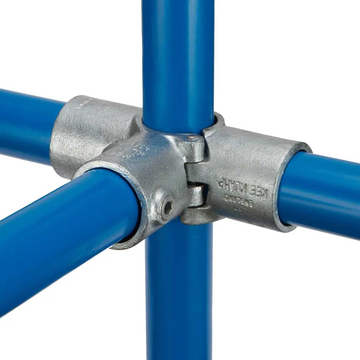 Split Three Socket Cross 1