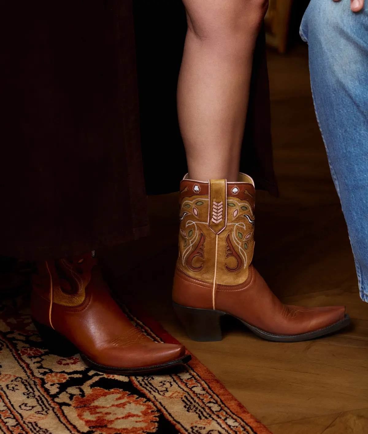 Not Your Darlin' :: Cognac 3