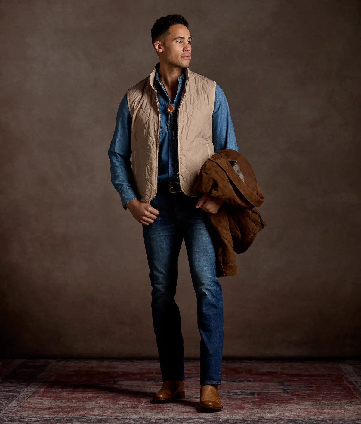 Jameson Quilted Vest :: Khaki 2