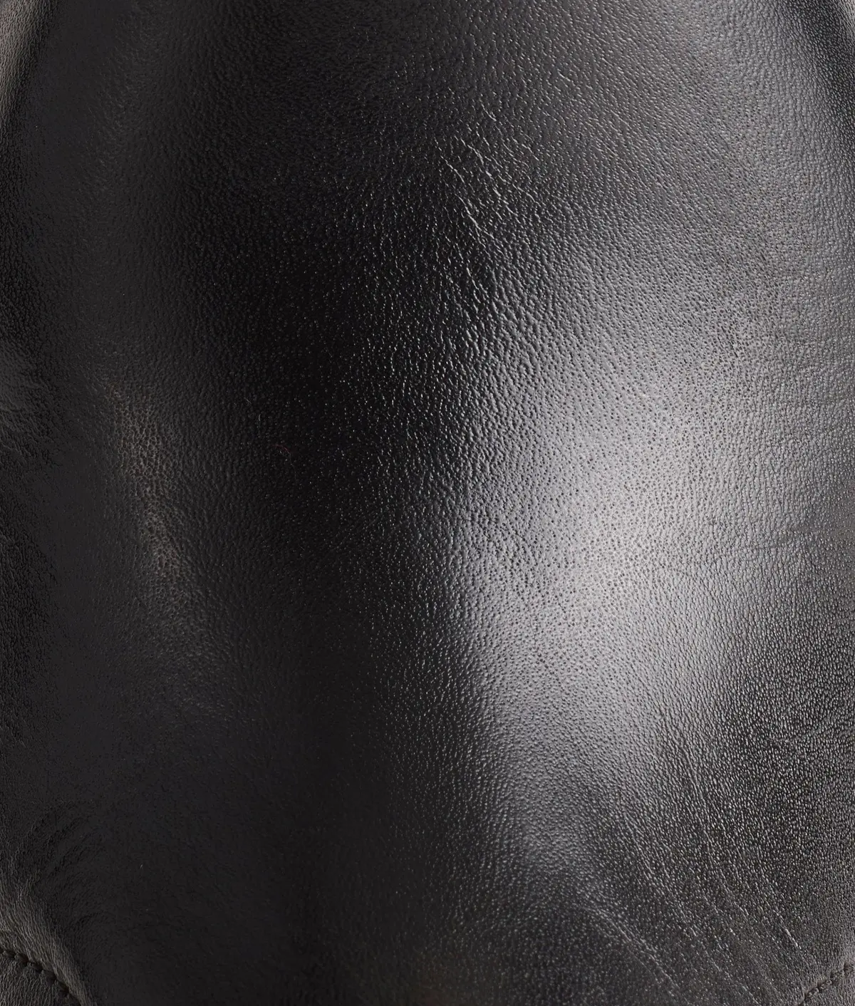 Shanae :: Black 8