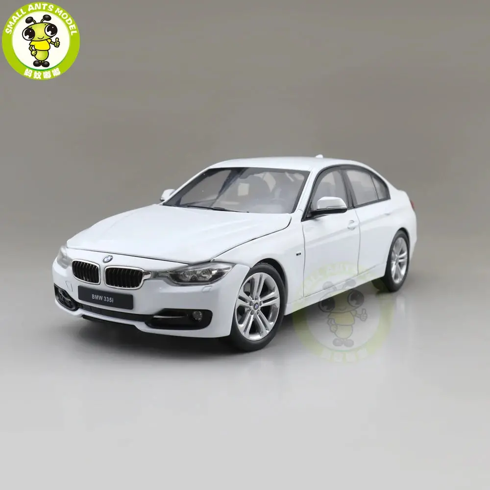 Carro Colecionavel Bmw 335I Escala  1:18 1
