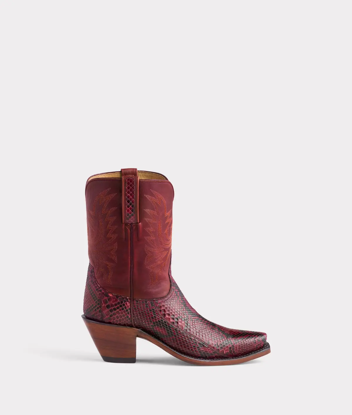 Dale Exotic :: Garnet 1