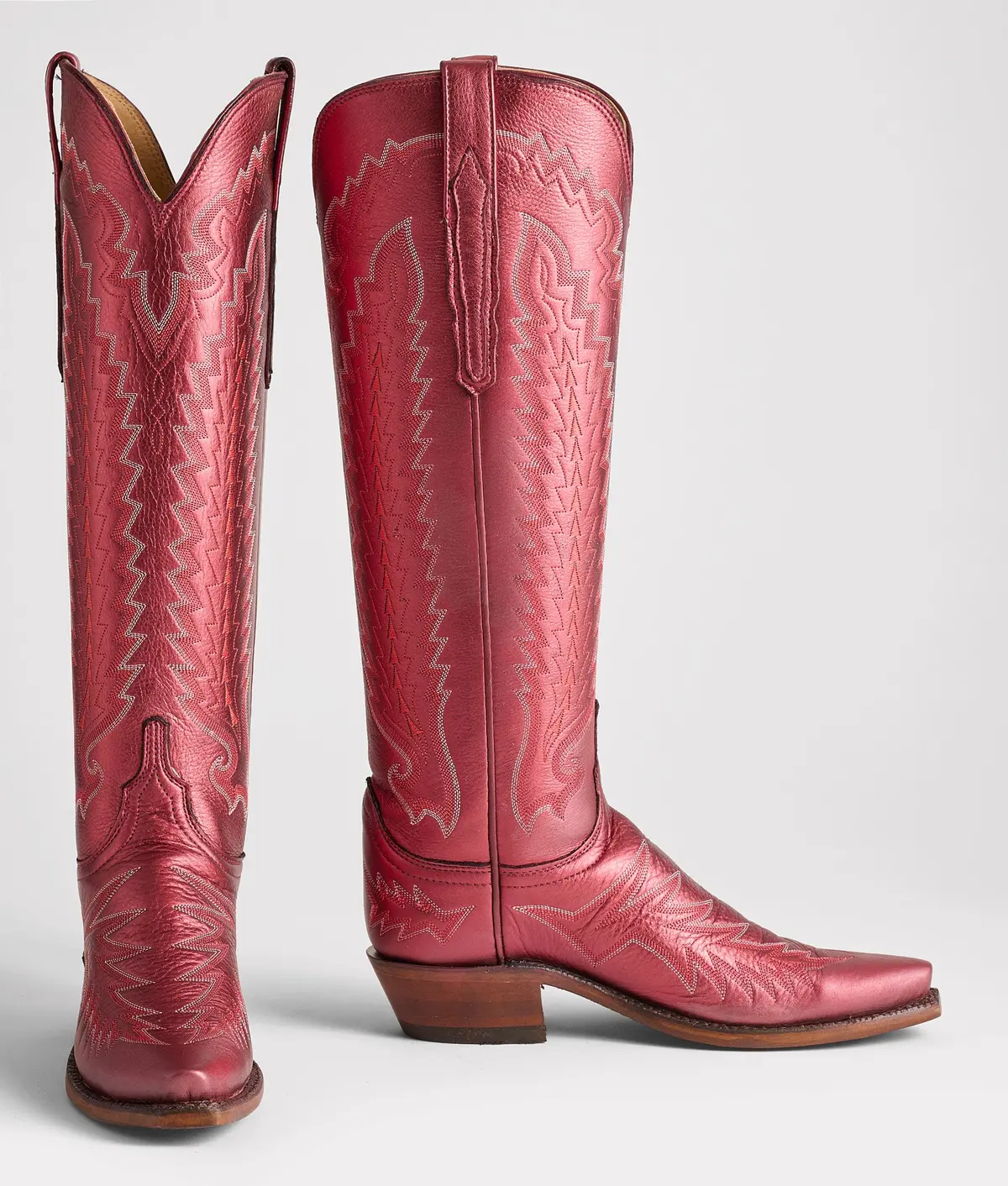 Priscilla :: Black Cherry Metallic 2