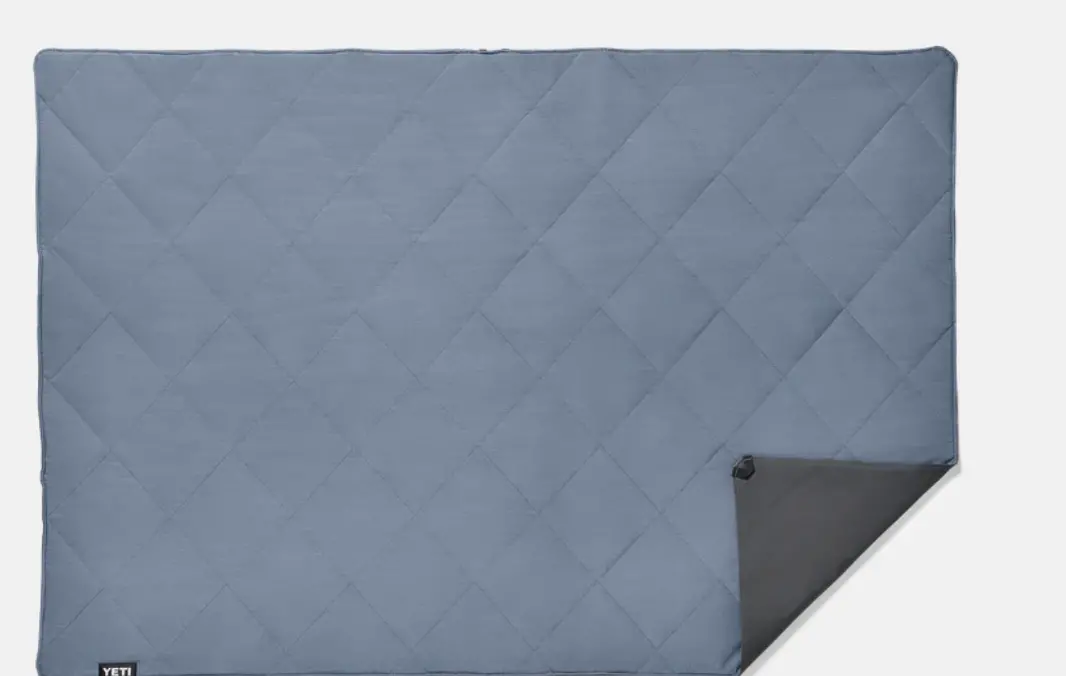 Yeti Lowlands® Blanket 1