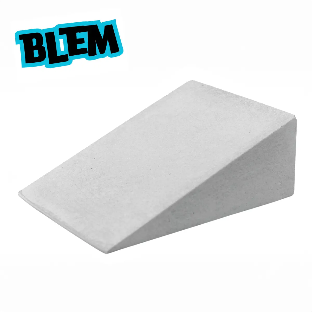 Blem Monument Series Concrete Lowboy 1.5 Kicker Ramp, Medium - 1.5 Inch Tall, 4 Inches Long - "Sterling Gray" Colorway 1
