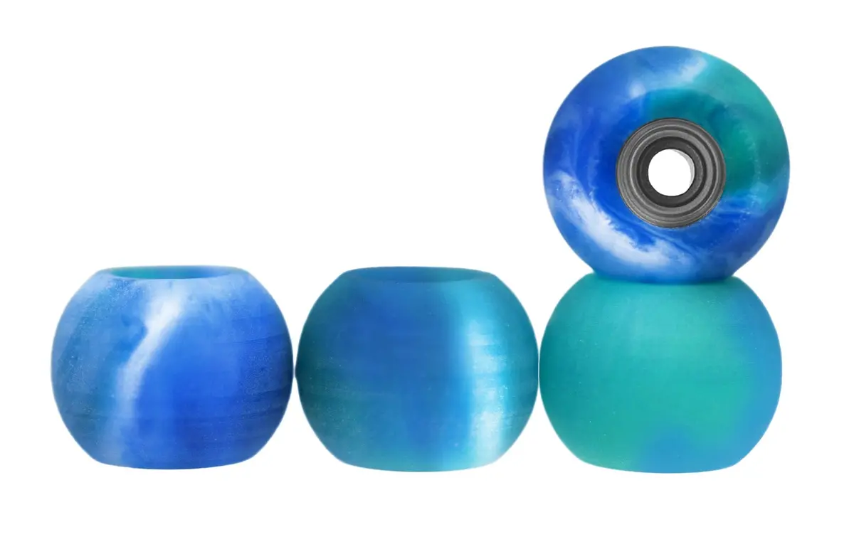 Apex Globe Wheels - 61D Urethane - Abec-9 Bearings - "Terra" 1