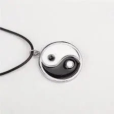 Fio  Medalhão Yin Yang -Naruto 1