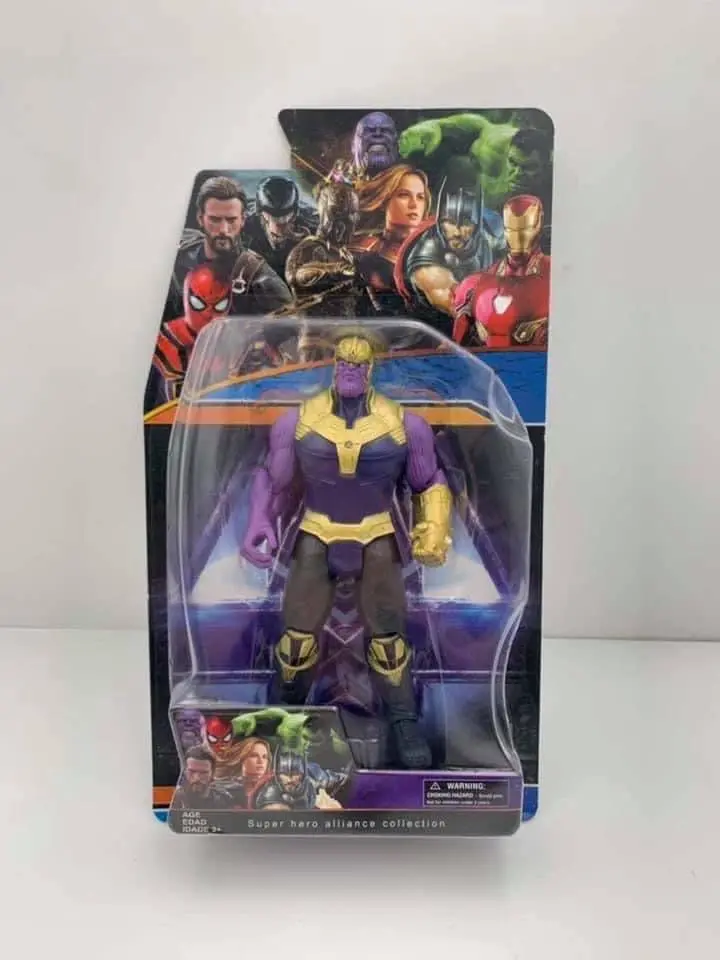 Figurinha De Ação Thanos - Marvel 1