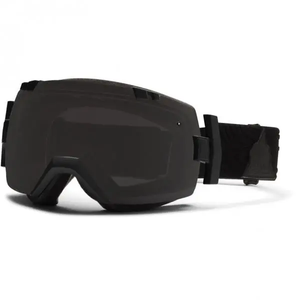 Smith Iox – Impossibly Black (Black Out + Red Sensor Mirror Lens) 1