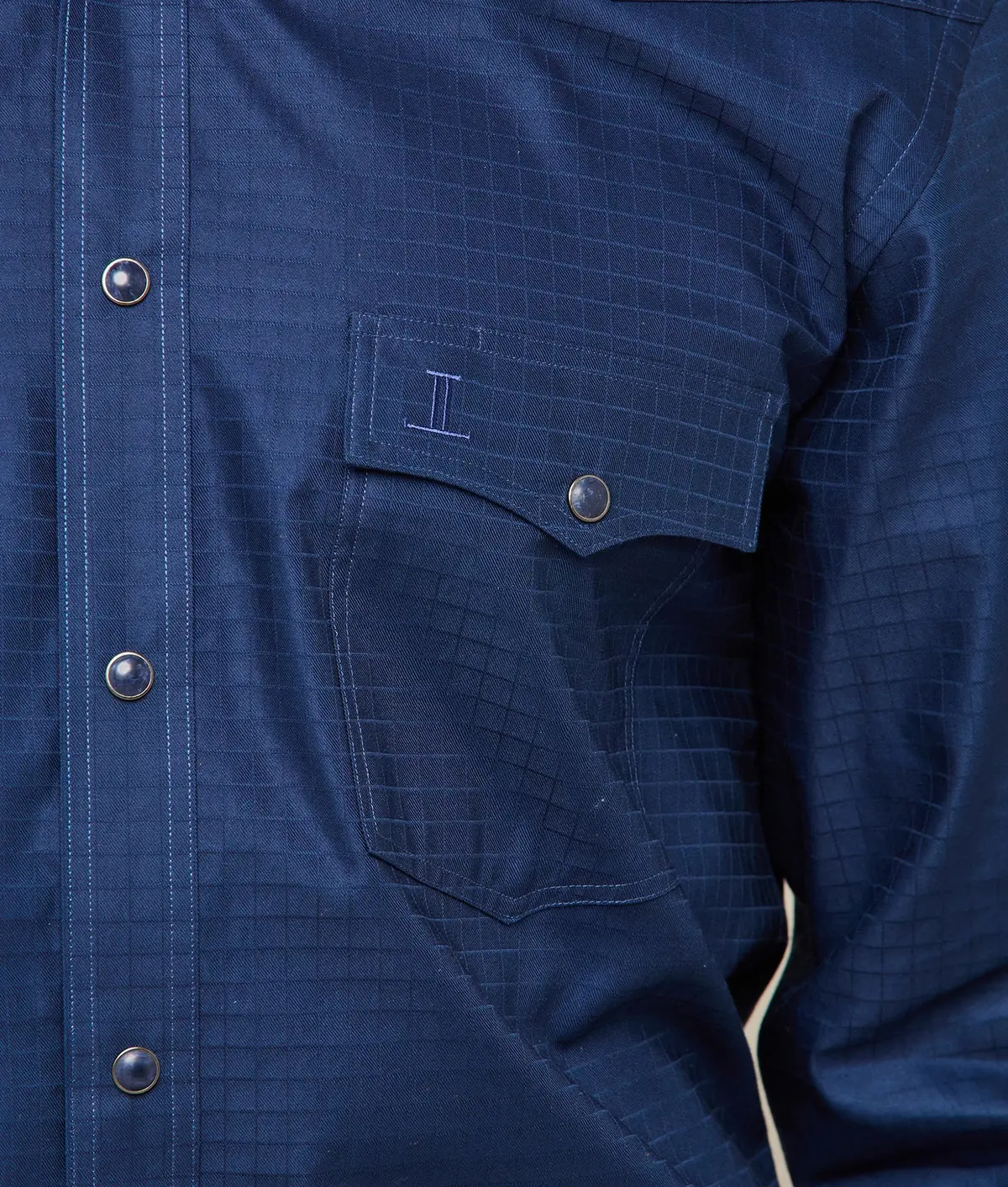 Square Dobby Shirt :: Navy 2